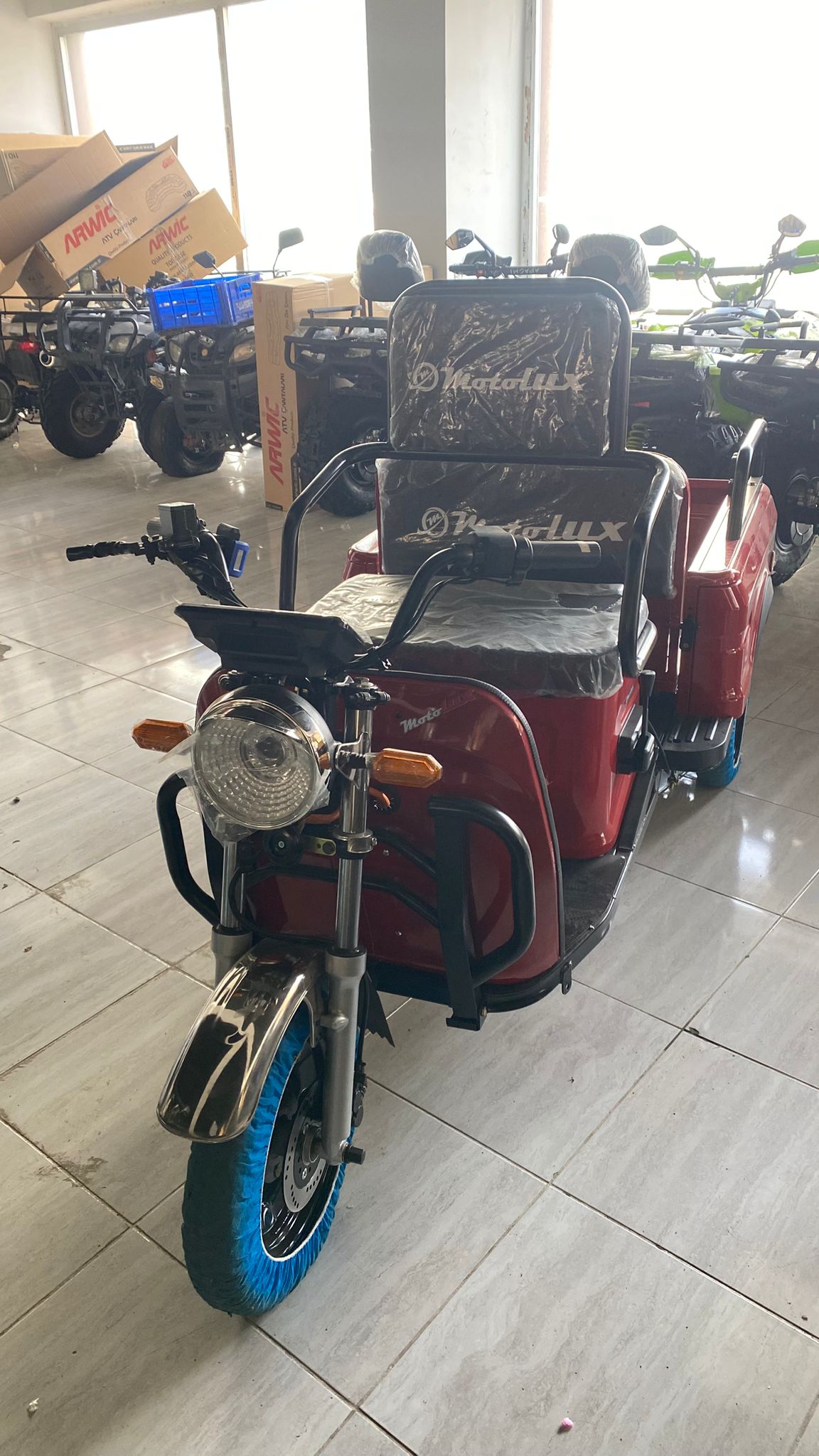 WhatsApp Image 2025-10-27 at 13.10.50 (1)